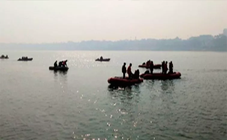 Patna: Boat Full of Devotees Capsized, 6 People Still Missing
