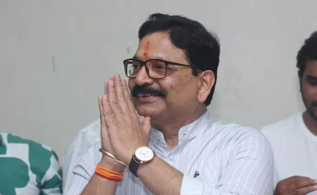 Shiv Sena Mumbai North candidate Ravindra Waikar wins by just 48 votes