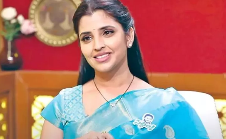 Tollywood Anchor Shyamala Gets Threat Calls After Election Results