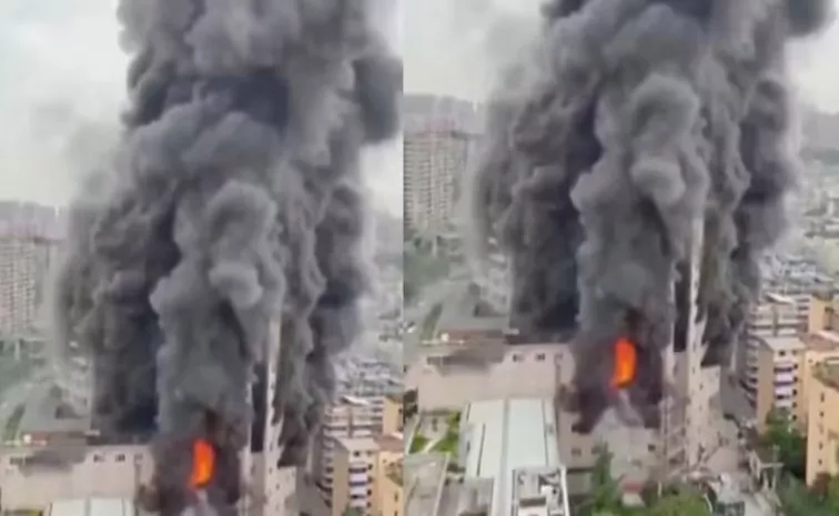 China Fire at Shopping Centre 14 Storey Building