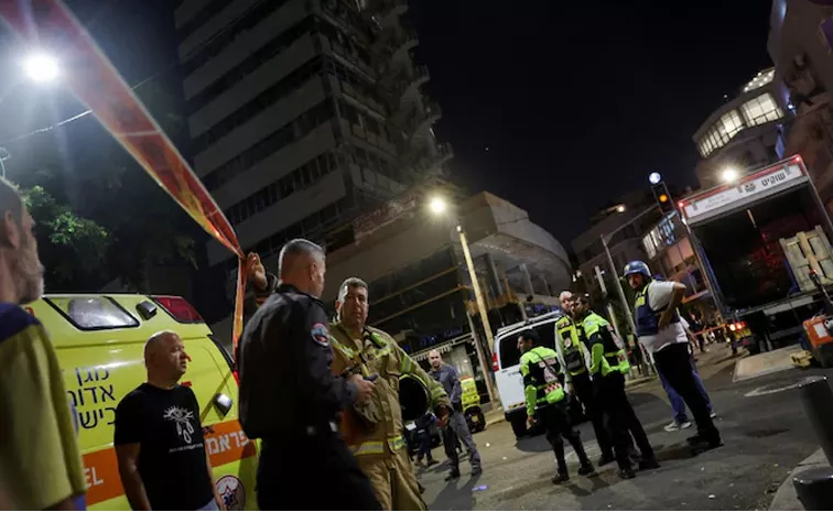 Huge Bomb Blast In Israel Capital Tel Aviv