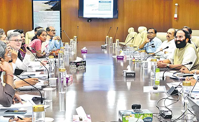 Minister Uttam Kumar Meeting With NDSA Officials Over Pending Projects At Delhi