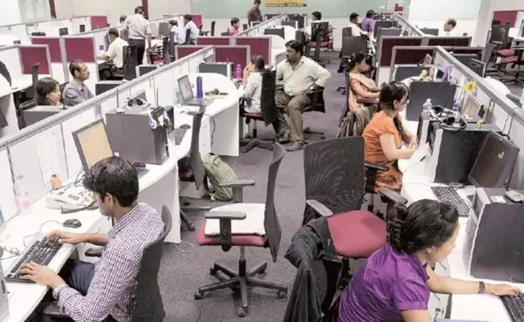 IT sector Hiring unlikely to pick up significantly says Economic Survey