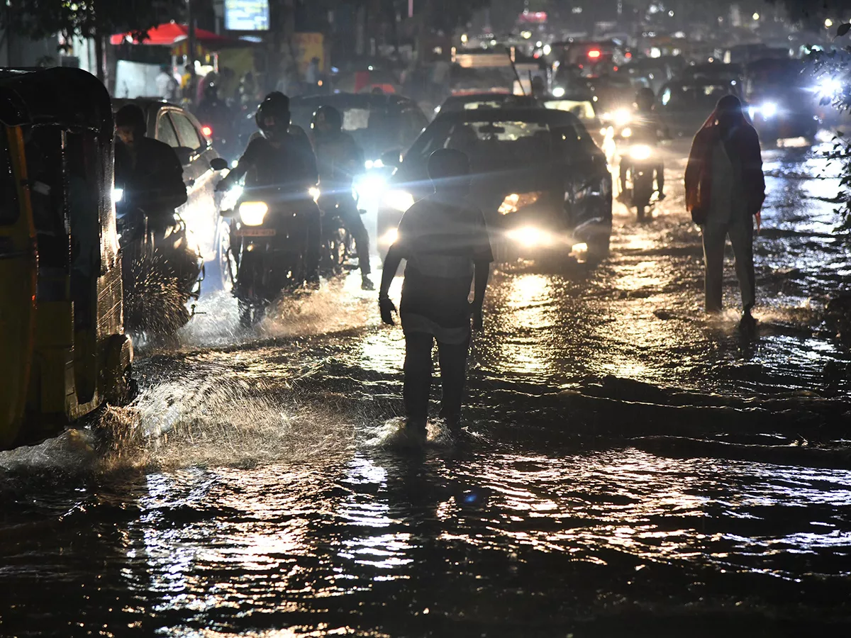 Heavy Rains In Hyderabad Photos