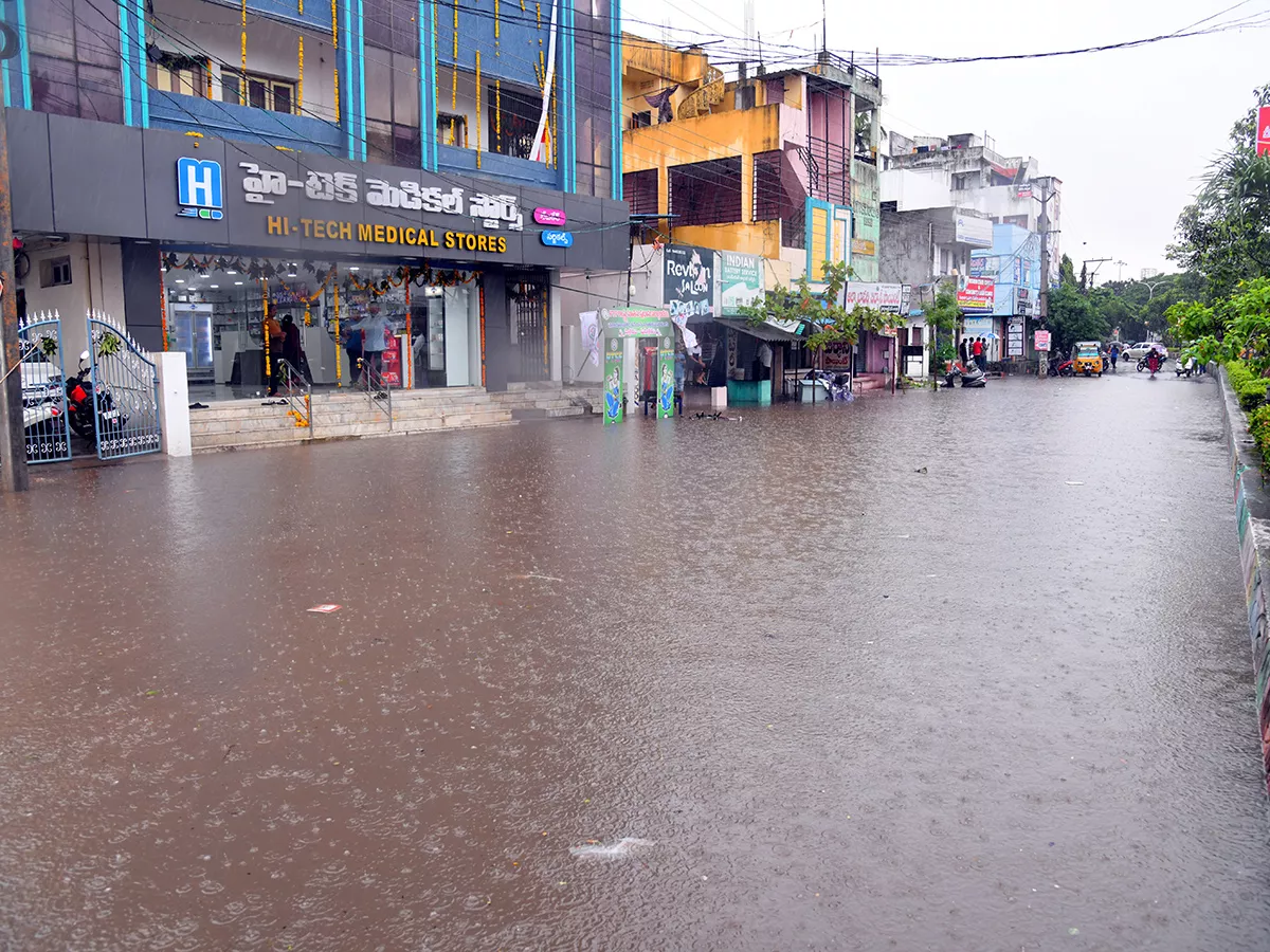 heavy rains in andhra pradesh photos