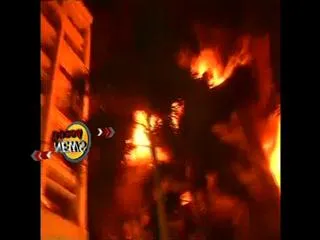 Massive Fire Accident at Apartment in Mumbai - Sakshi