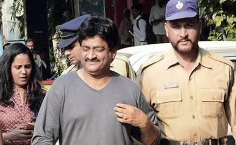 Sexual Herrasment case; Gajal srinivas gets bail - Sakshi