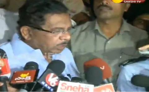 Karnataka congress chief parameswaran speaks about floor test - Sakshi