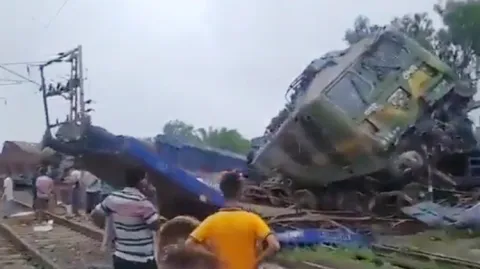 Train Accident In West Bengal