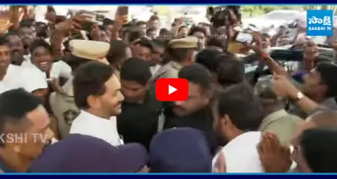 YS Jagan Visuals At Gannavaram Airport  3