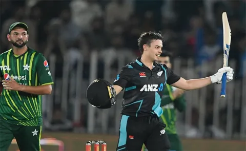 Chapman Ton Helps New Zealand Beat Pakistan By 73 Runs In 1st ODI
