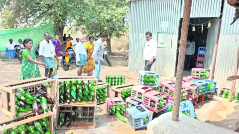 కల్లుదుకాణంపై  ఎన్‌ఫోర్స్‌మెంట్‌ దాడులు
