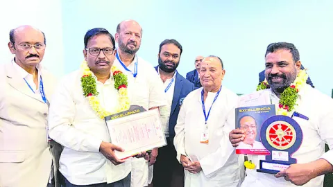 భద్రాచలం సీతారాముల కల్యాణ తలంబ్రాలు పంపిణీ 