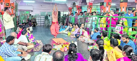 సత్యన