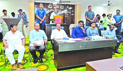 బీచ్‌లను పర్యాటక కేంద్రాలుగా తీర్చిదిద్దాలి 