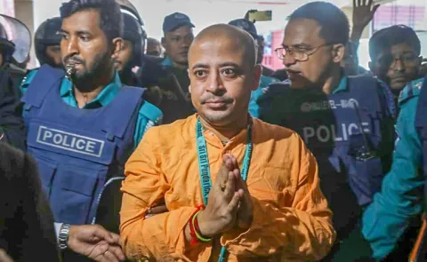 Big Relief to Chinmoy Das In Bangladesh court13