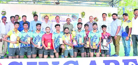 ఉద్యోగి యాదిలో క్రీడాపోటీలు