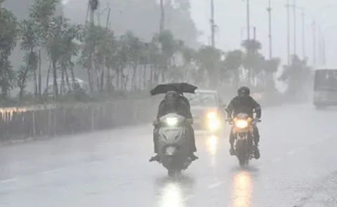 Imd Issues Rain Alert To Telangana And Andhra Pradesh