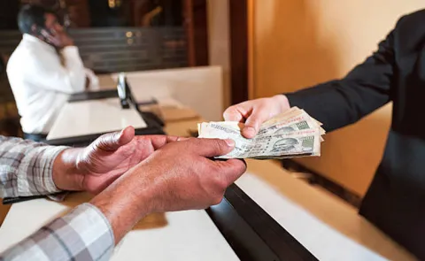 4 plans to avoid falling into debt