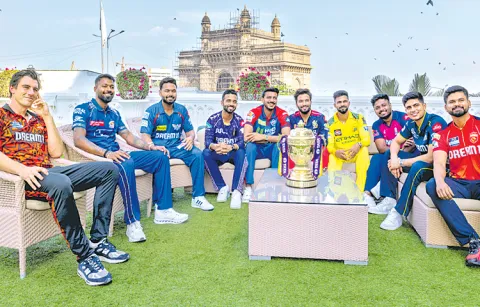 BCCI suspends IPL matches7