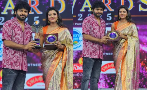 Sankranthiki Vasthunnam Actress Aishwarya Rajesh Gets Award