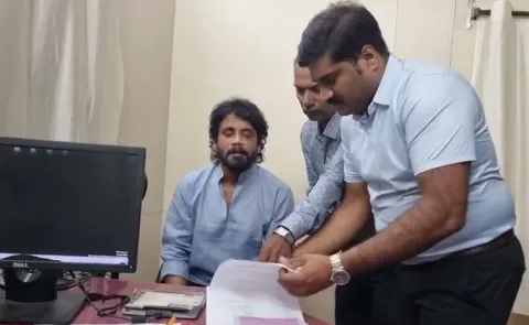 Nagarjuna Akkineni At Khairatabad RTA Office