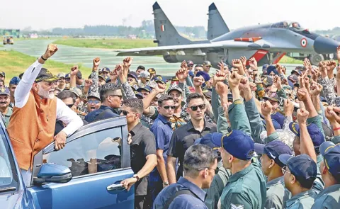 pm modi salutes indian armed forces2