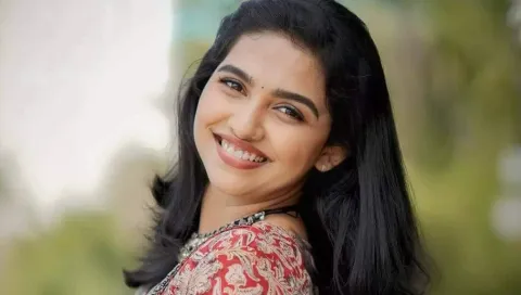 Premalu Fame Mamitha Baiju Remuneration Details