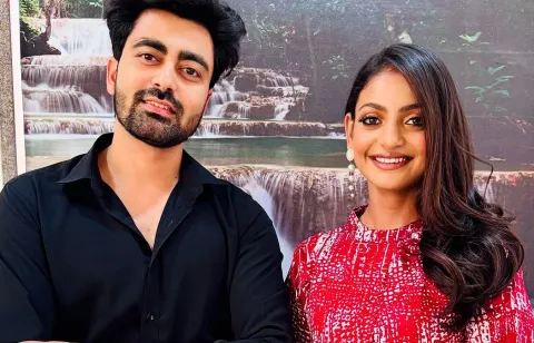 Monalisa Dancing Private Song With Actor Utkarsh Singh8