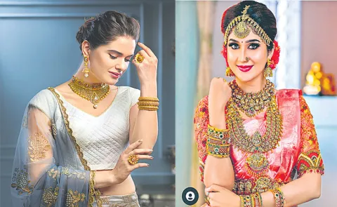 Fashion Tips: Wear trendy jewelry that matches your dress.9