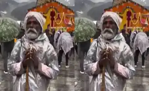 Viral Video: 70 Year Old Karnataka Man Walks 2 200 km to Kedarnath15