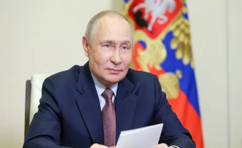 Putin will not attend Ukraine peace talks in Turkey14