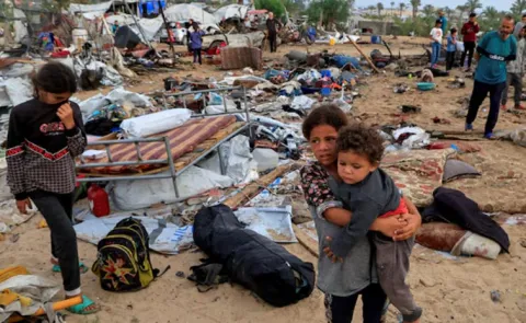 Israel Attacks Gaza Once Again13