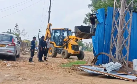 Hydra Demolish Construction In Miyapur9