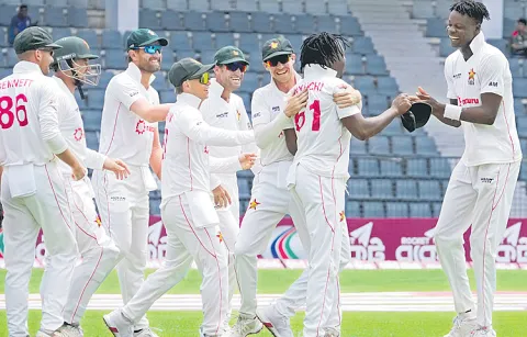 Zimbabwe Test against England8