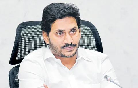 YS Jagan mohan Reddy is angry over the behavior of Dachepalli police towards Harikrishna