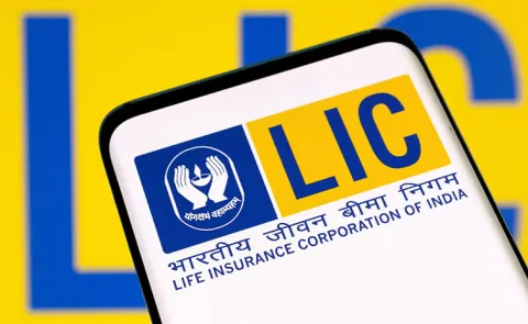 LIC bags Guinness World Record for Selling Highest Life Insurance Policies in 24 Hours