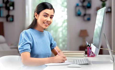 Scholarly articles for mental stress students12