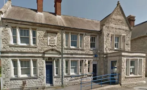 Police station with original cells on the market for Sale