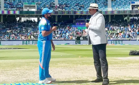 Like Helmets in Cricket Kit Embrace Media And Technology: Ravi Shastri6
