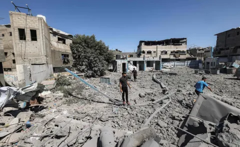 Israeli attacks kill at least 44 in Gaza as hunger crisis deepens14