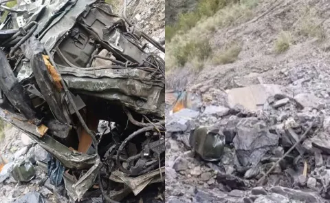Army Vehicle Accident At Jammu Kashmir13