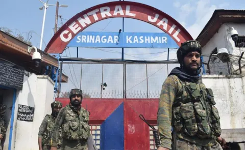 Security Tight At Jammu And Srinagar Jails4