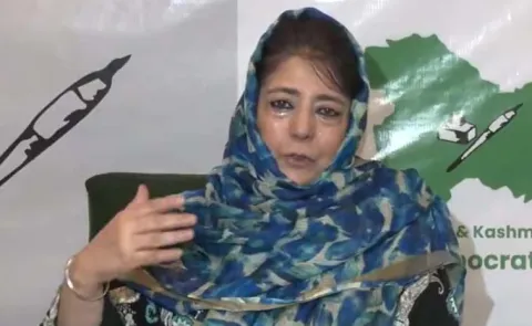 Mehbooba Mufti Ears and Says About India Pak War14