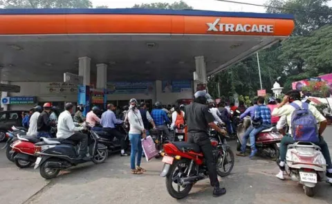Indian Oil assures ample petrol diesel LPG stock across country7