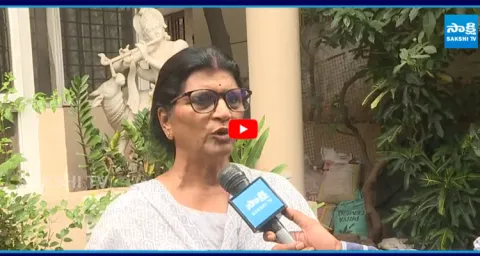 Lakshmi Parvathi Reaction on Kommineni Srinivasa Rao illegal Arrest