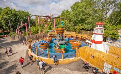 Chessington World of Adventures UK Theme Park And Zoo