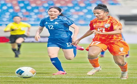 Indian football team beat Mongolia 13-0 in its first Group B match