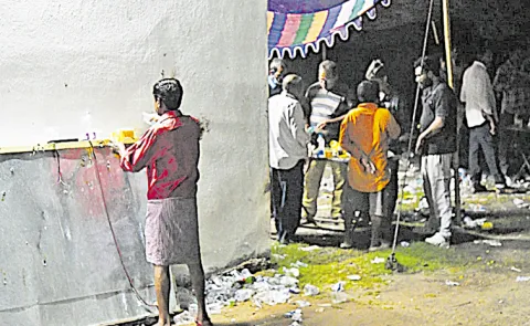 Liquor belt shops scattered in Srikakulam district: Andhra pradesh