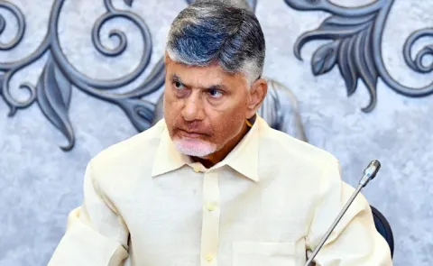 Chandrababu govt steps down on Kapu movement case3